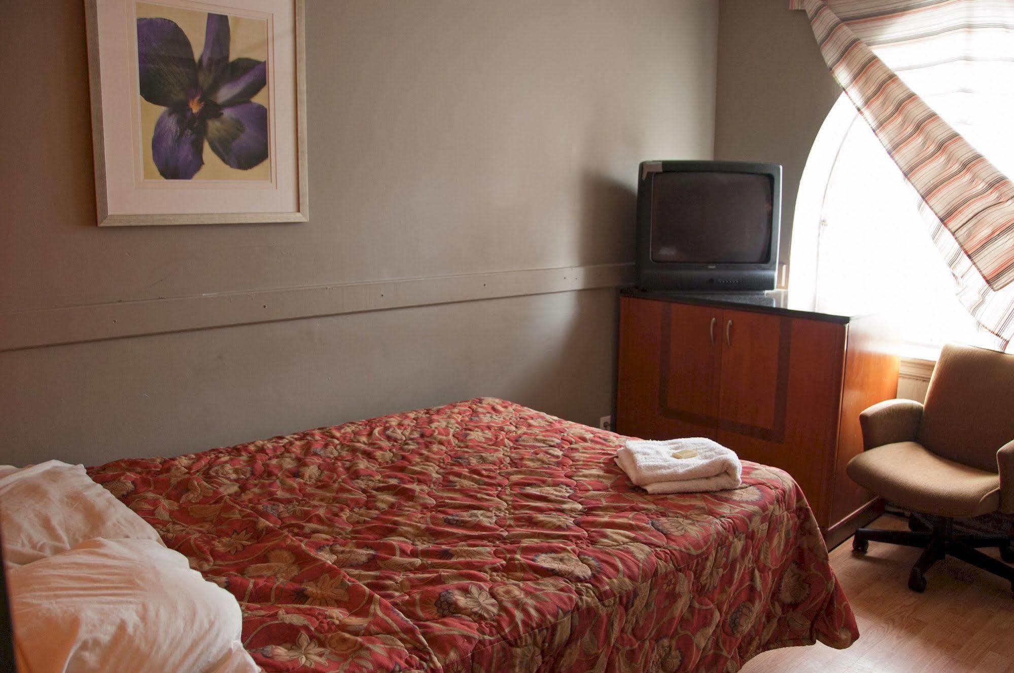 Toronto Central Hotel Екстер'єр фото